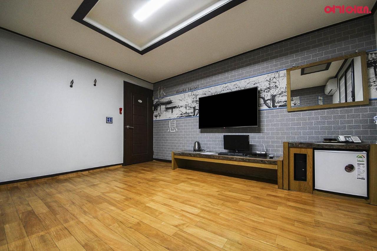 World Hotel Chuncheon Εξωτερικό φωτογραφία