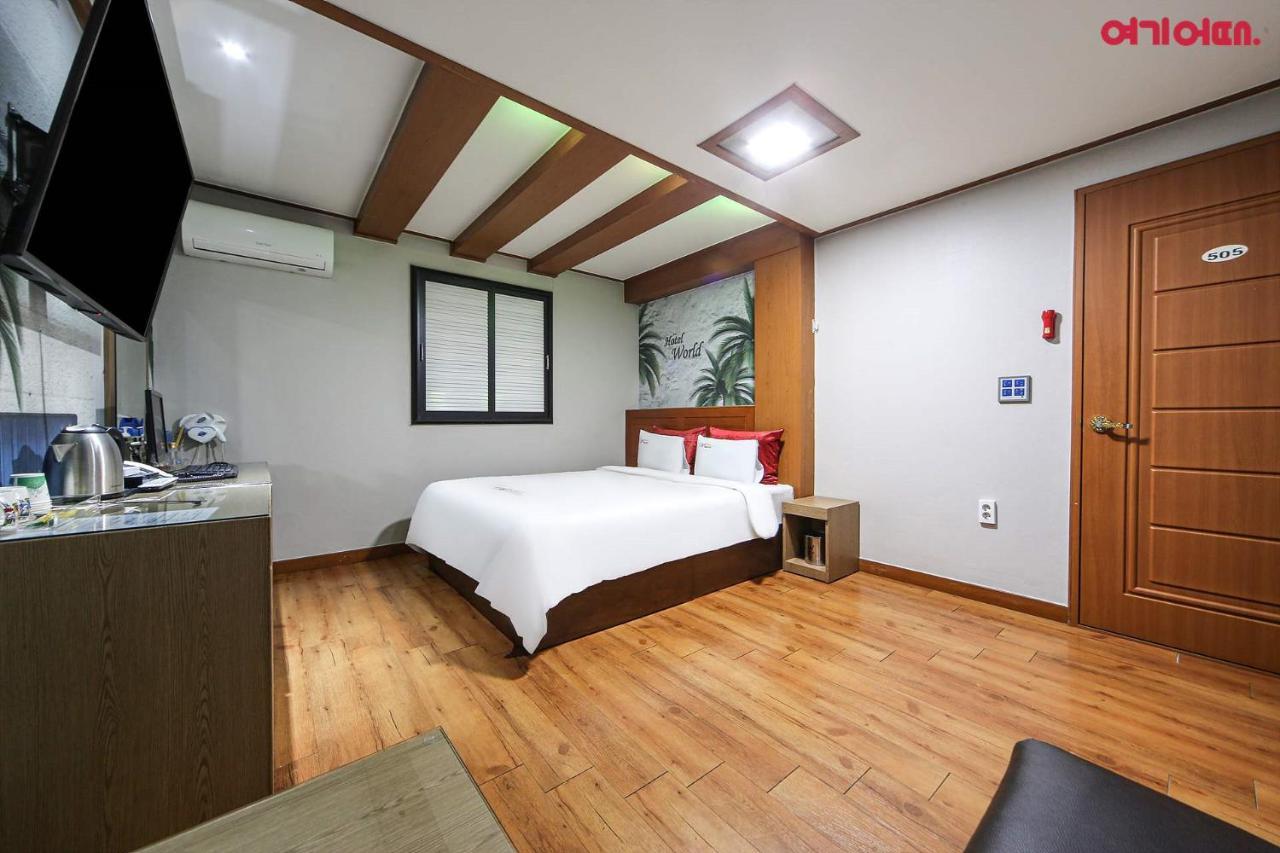 World Hotel Chuncheon Εξωτερικό φωτογραφία